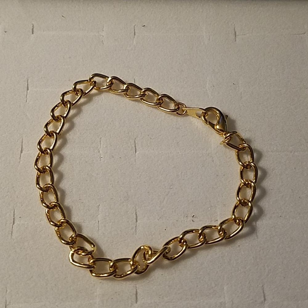 Gold Tone Chain 6.5" Bracelet